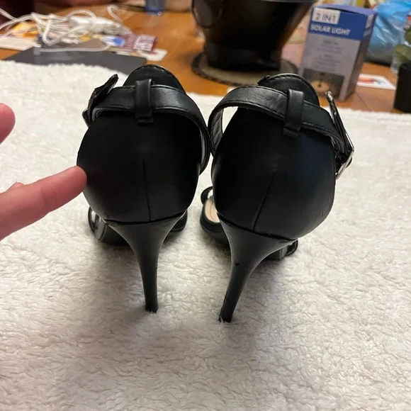 Anne Michelle Enzo Pump - Picture 4 of 7